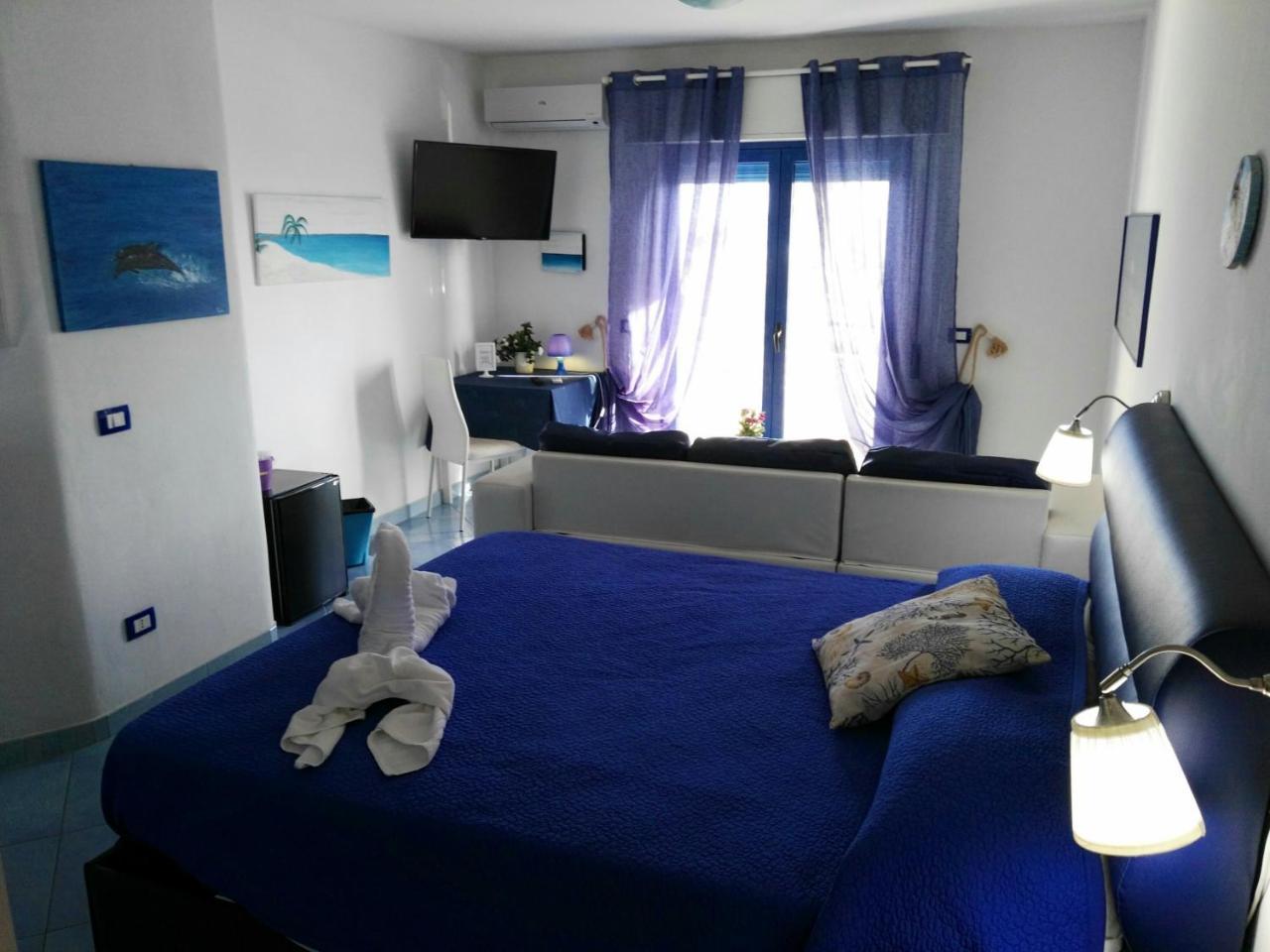 Miramare Hotel Pozzallo Buitenkant foto